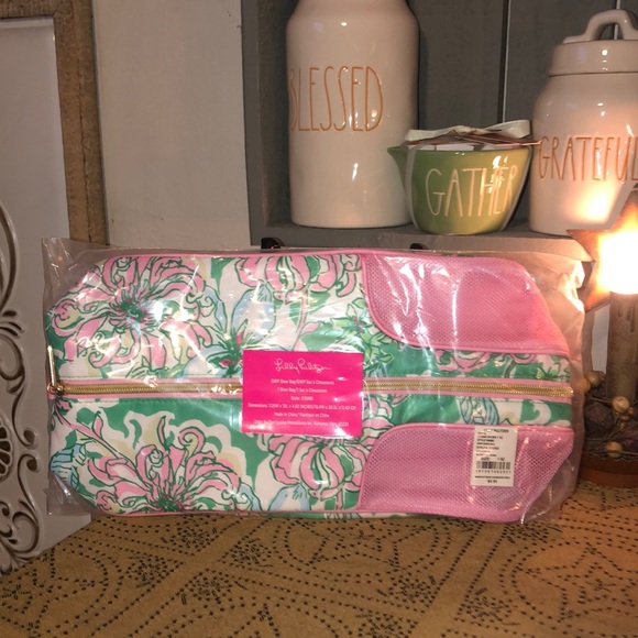 Lilly Pulitzer Handbags - Lilly Pulitzer Shoe Bag Spearmint Blossom Views